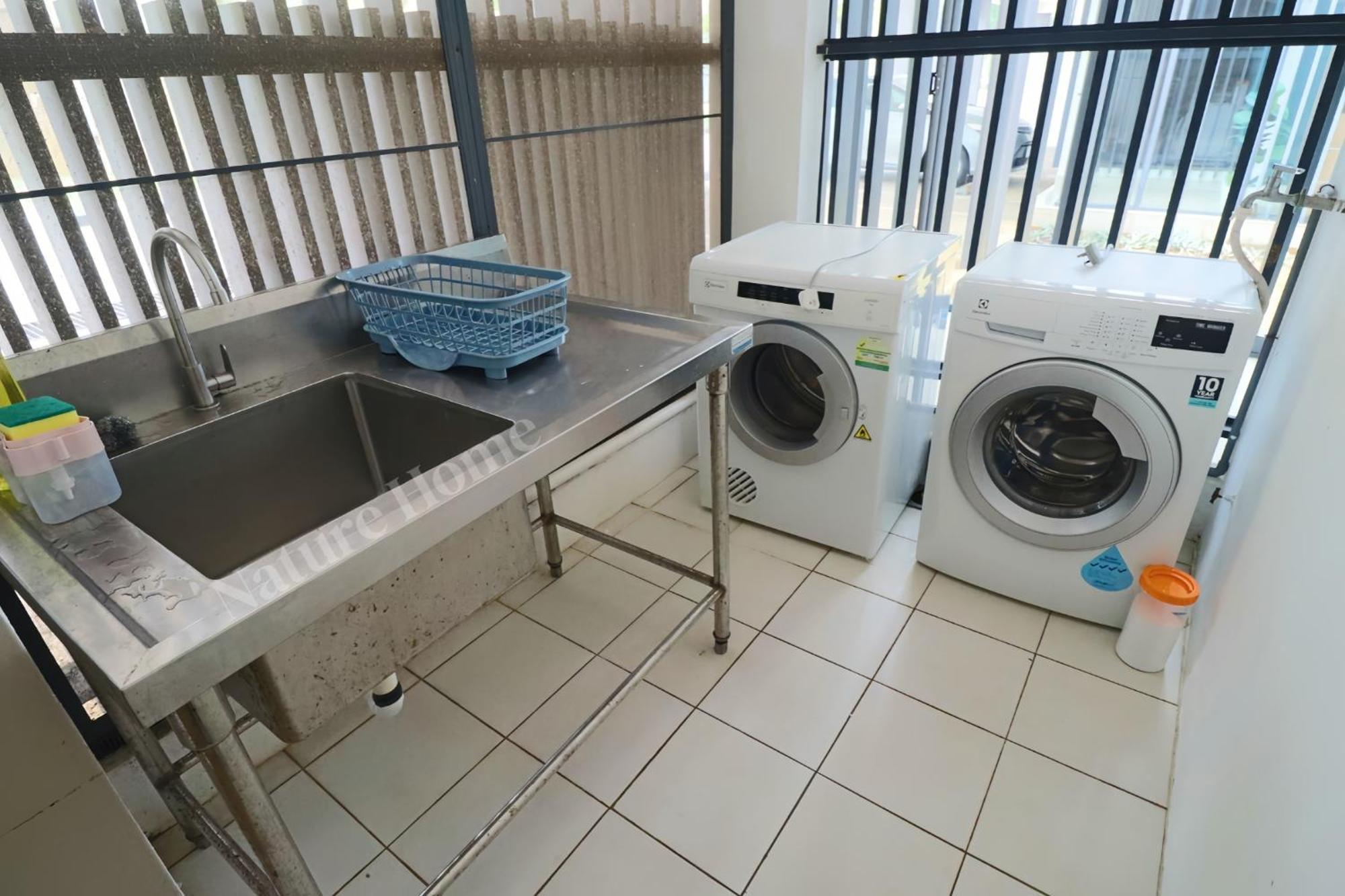Nature Home 2 - Swiss Garden Resort Residences Beachfront Villa Kuantan Ngoại thất bức ảnh